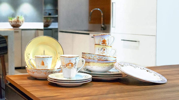 How Decorated Dinnerware Sets Provide Contrast to Your Kitchen