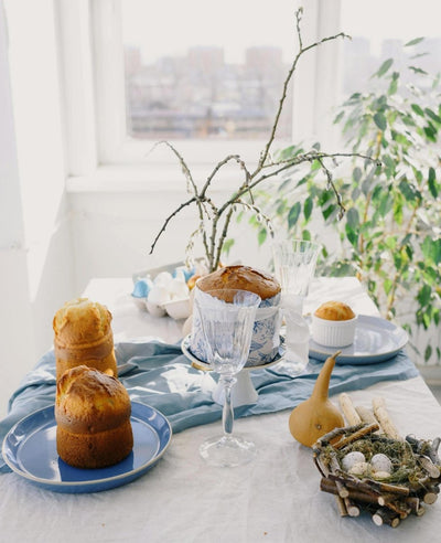 How to Dress Up a Spring Table