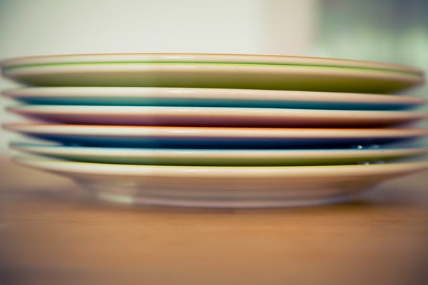 Why Do People Love Using Melamine Dinnerware?