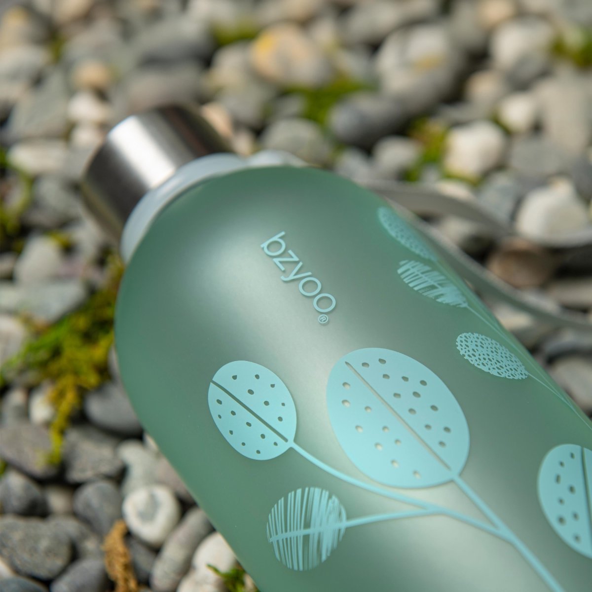 32oz Time Marker Tritan Water Bottle w/ Carrying Strap - Leaf Green - bzyoo