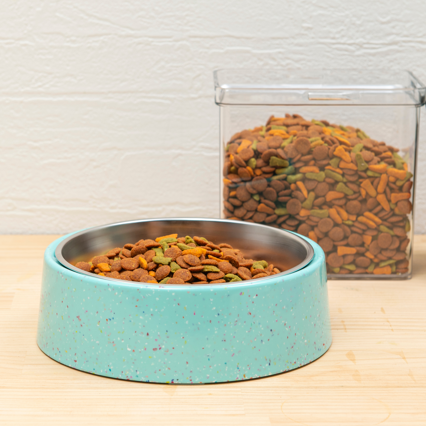 Bzyoo 32oz 4CUP Elevated Dog & Cat Bowl - Green