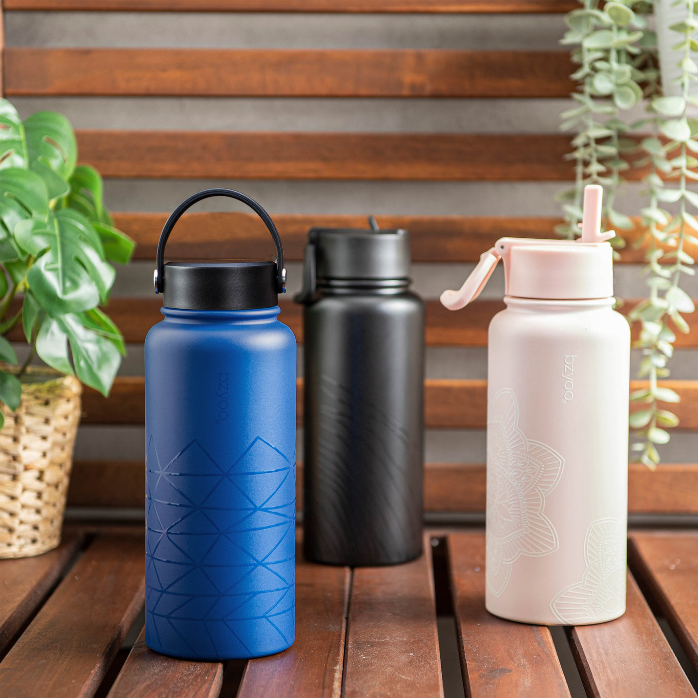 32oz HyDuo Insulated Stainless Steel Double Wall Water Bottle w/ 2 Lids - Organica Black