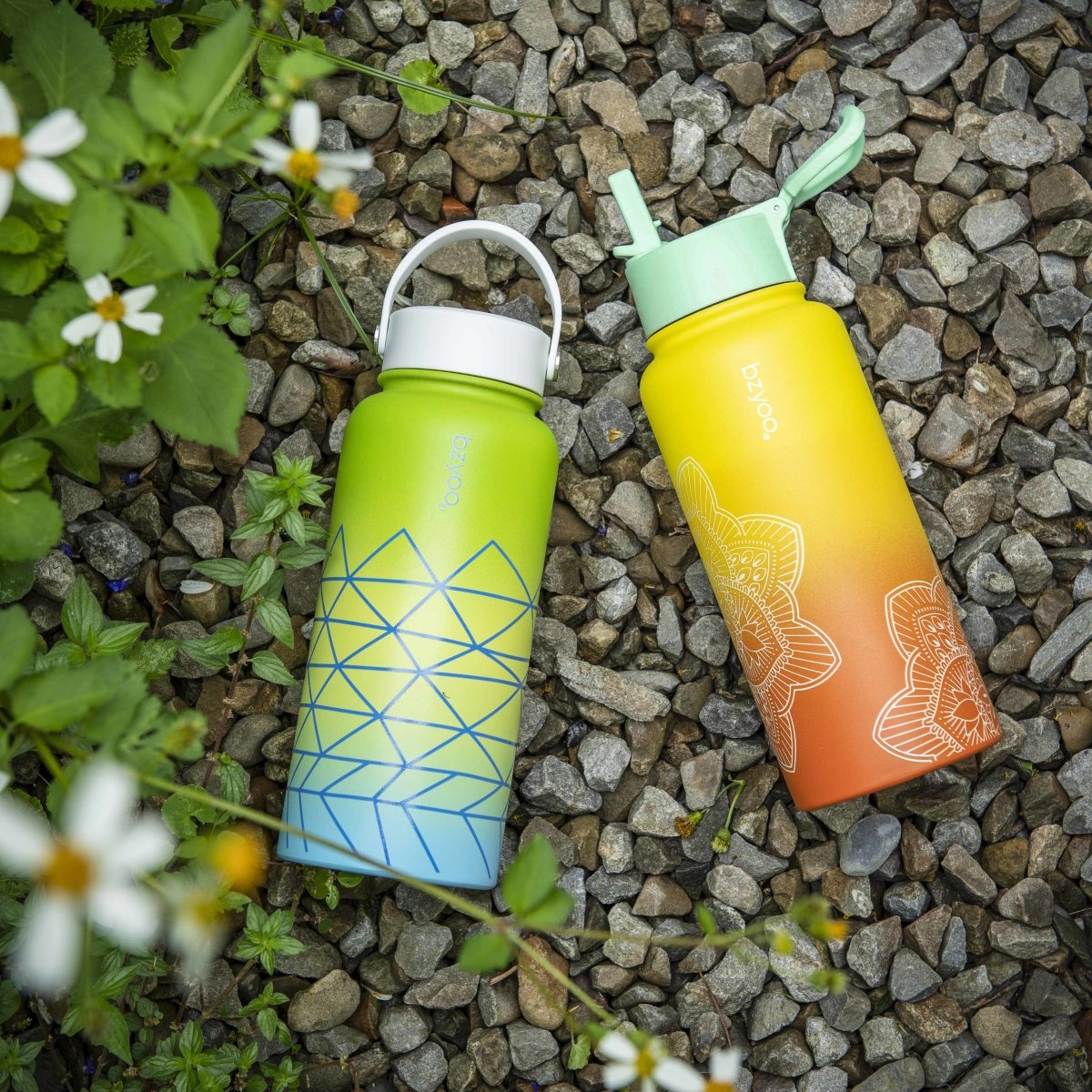 32oz HyDuo Insulated Stainless Steel Double Wall Water Bottle w/ 2 Lids - bzyoo